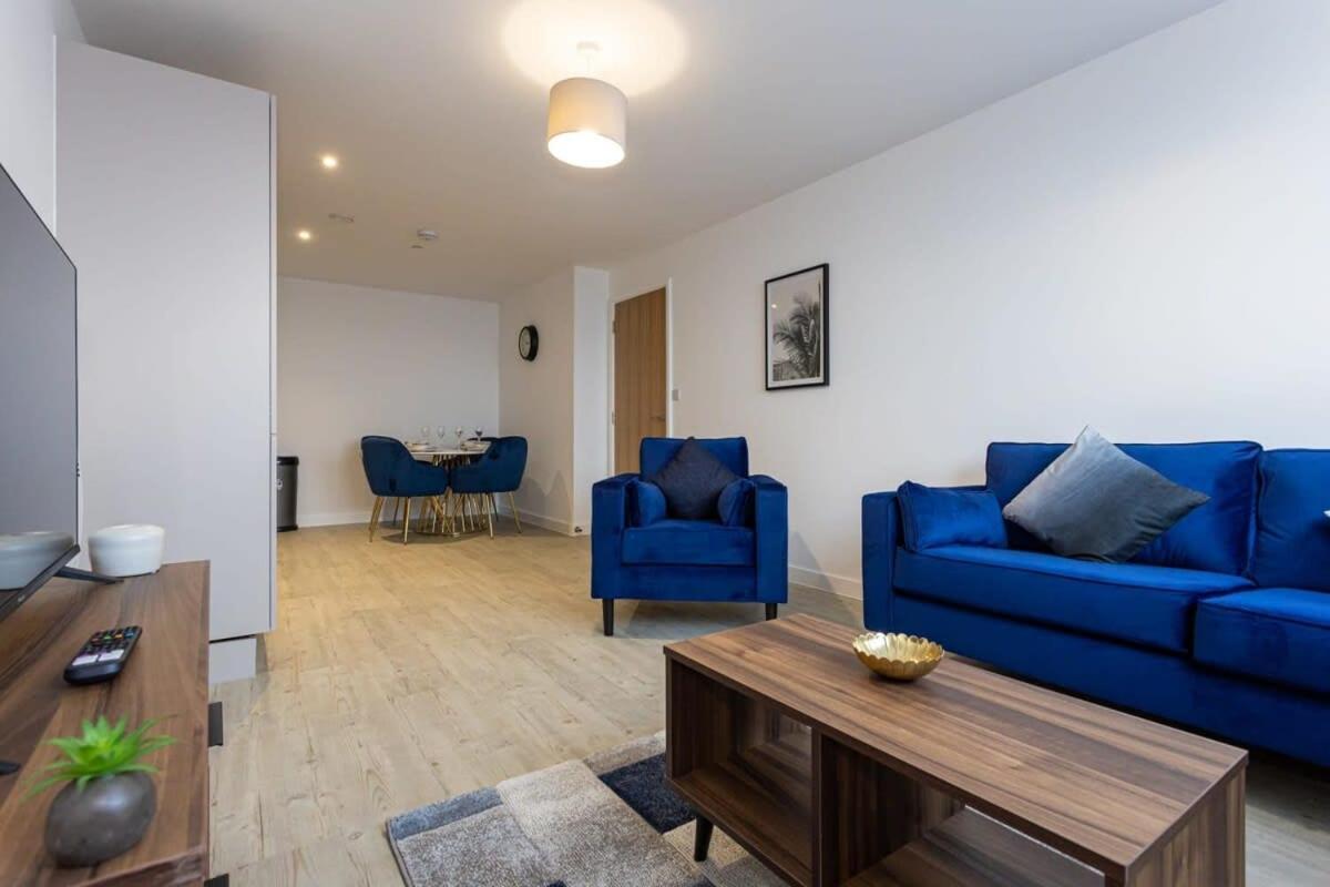 מנצ'סטר Modern 2 Bed Salford Apartment Stunning Views מראה חיצוני תמונה